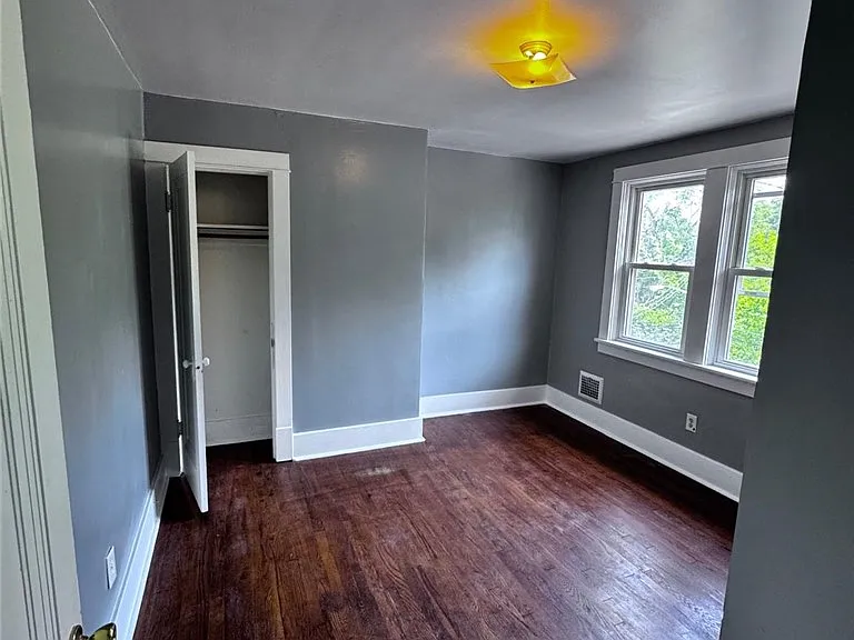 2308 Starkamp St — Photo 11