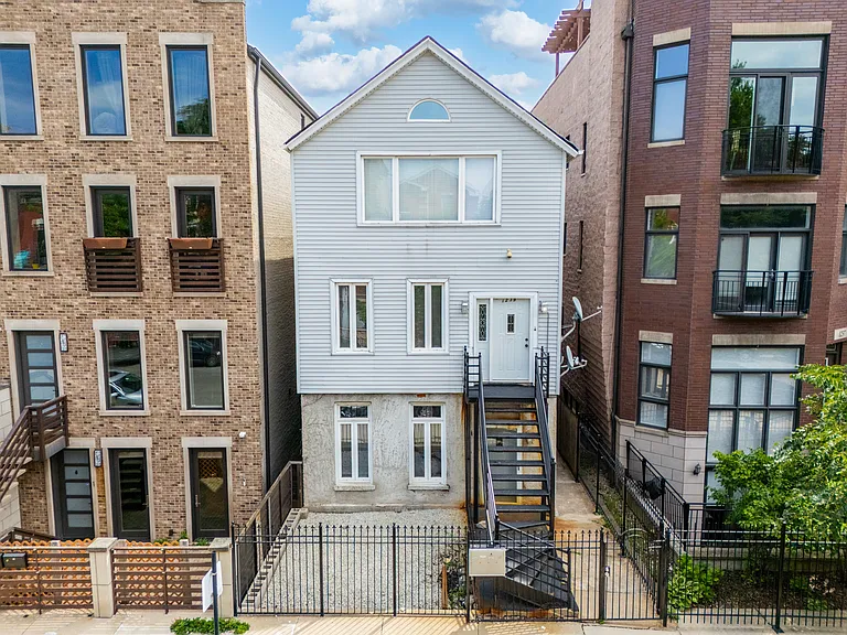 N Cleaver St — Photo 2