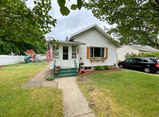 9662 Maplewood Ave, Bridgman, MI 49106
