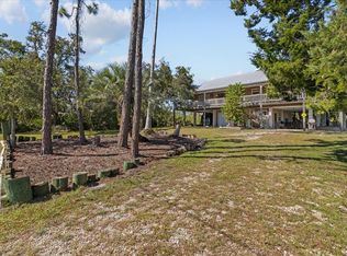 16791 Sandra St, Cedar Key, FL 32625
