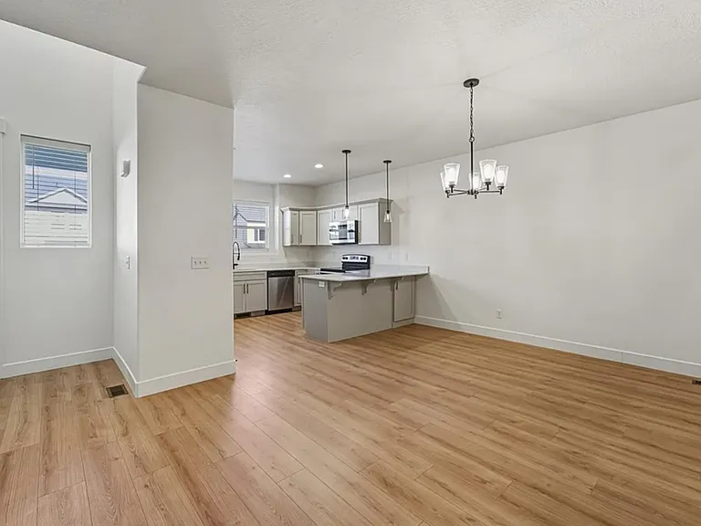 4543 W Watchmen Way S — Photo 20
