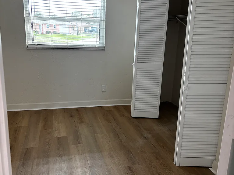 2250 Ocean Shore Blvd #105 — Photo 14