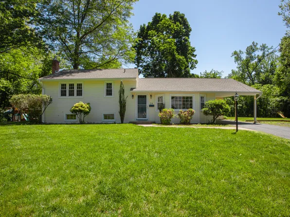 24 Shady Brook Drive, West Hartford, CT 06107