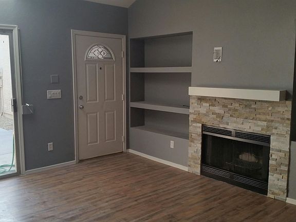 3rd image of 3212 E Kelton Ln Unit 102