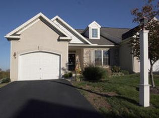 7 Rumford Ct, Lancaster, PA 17602