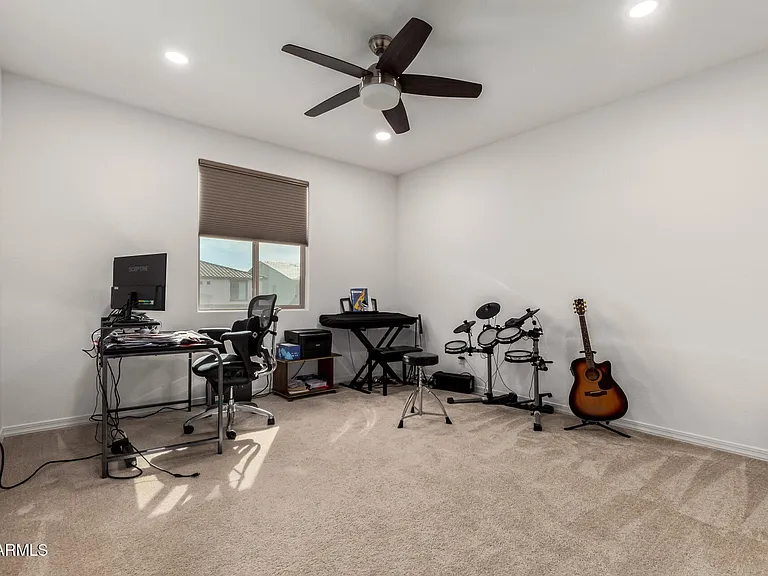 14059 W Hackamore Dr — Photo 32