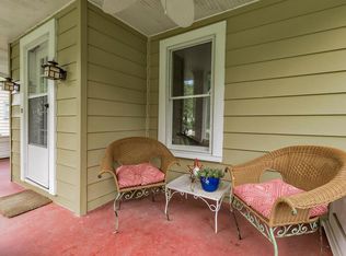 227 Miles Rd, Chagrin Falls, OH 44022