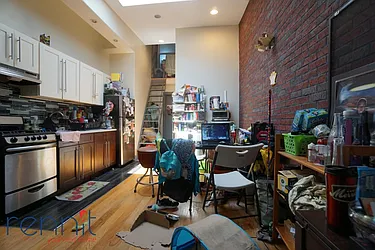 Rented by Rennit Inc.