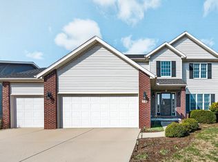 2968 Wolf Creek Ln, Normal, IL 61761