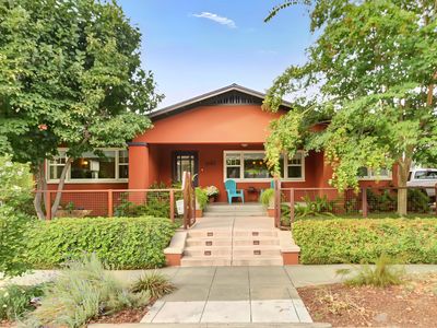 2601 5th Ave, Sacramento, CA, 95818