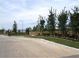 2906 Dale Spring Ct, Houston, TX 77045