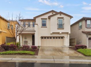 2129 Capri Dr, Roseville, CA 95661