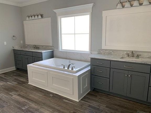 2nd image of 3929 Countess Ct