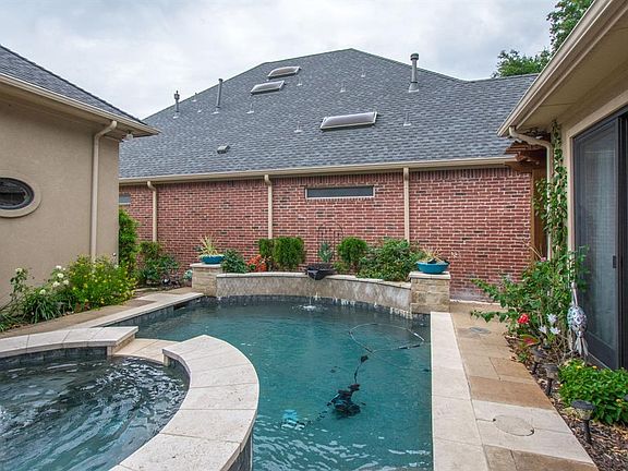 5th image of 5037 Bridge Creek Dr