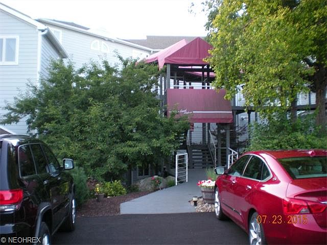 1st image of 226 Grand Hbr