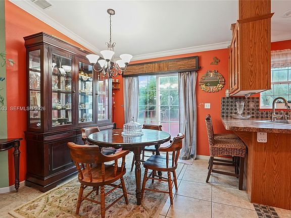 5th image of 3713 Wild Violet Ave