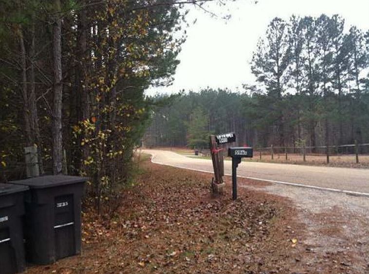 2nd image of 33072 Highway 45 N