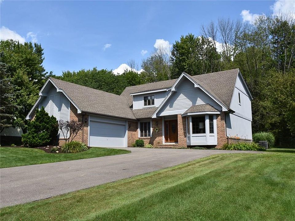 1st image of 10198 Nancy Dr