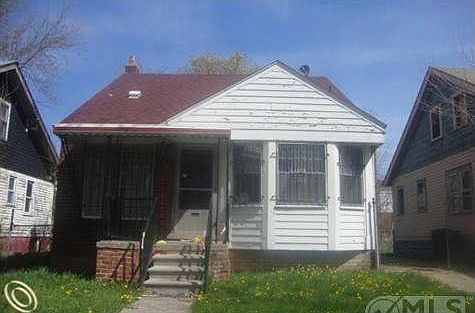 10082 violetlawn 017.JPG