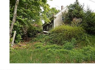 51 Main St, Liberty, ME 04949