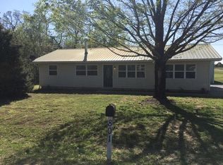 801 Persimmon St SW #HOME, Gravette, AR 72736