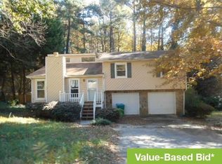 3856 Lester Woods Dr, Lawrenceville, GA 30044