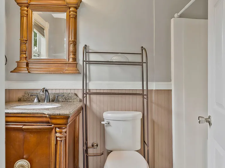 5206 Georgia Ave — Photo 13