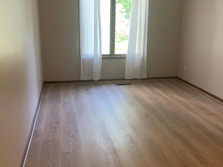 3590 Blue Jay Way #106 — Photo 25