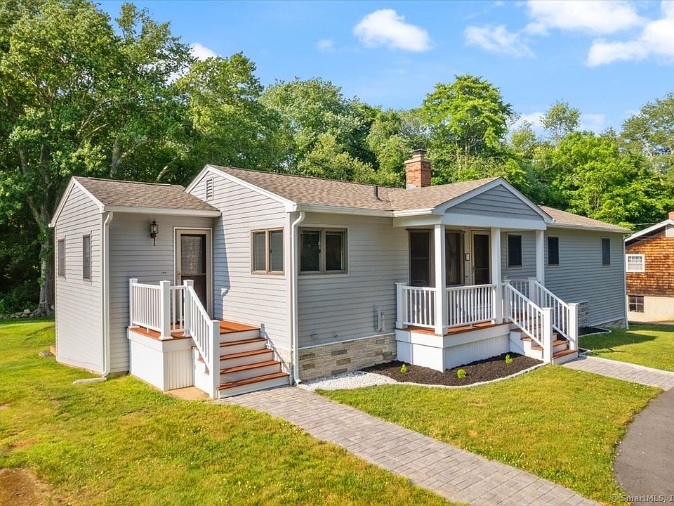 7 Old Black Point Rd E, Niantic, CT 06357 | Zillow