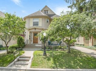 604 Windsor Ter SE APT 1, Grand Rapids, MI 49503