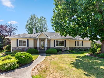 747 N Dundee Dr, Post Falls, ID, 83854