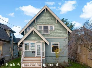 1708 N 40th St, Seattle, WA 98103