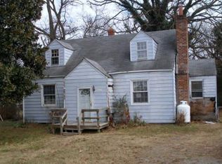 3041 Brentwood Cir, North Chesterfield, VA 23237