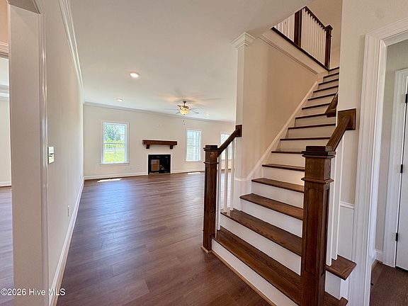 3rd image of 7597 Sweetwater Drive