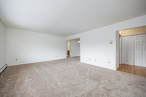 Clintwood Apartments — Photo 59