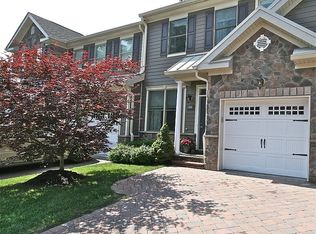 1003 Whitney Ln, Allendale, NJ 07401