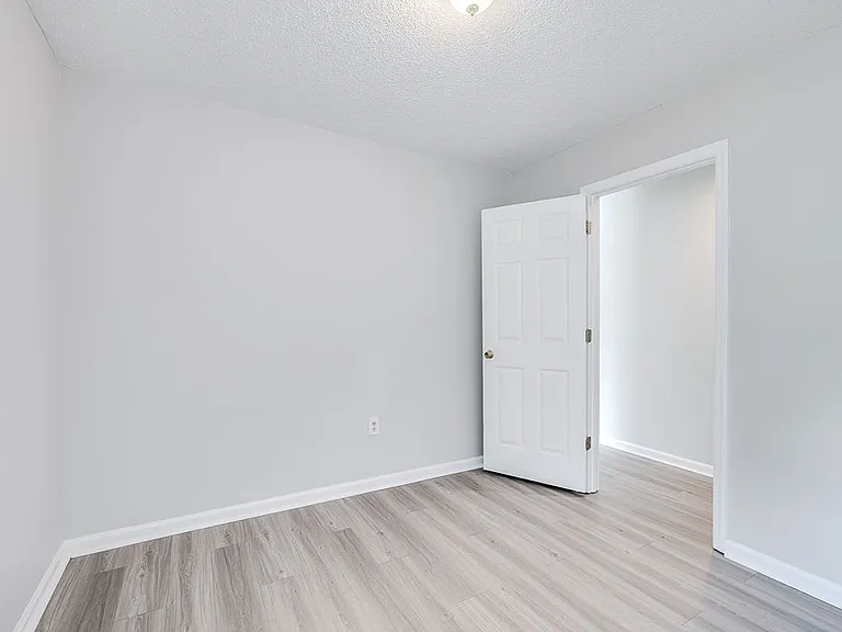 208 Mulberry Way — Photo 17