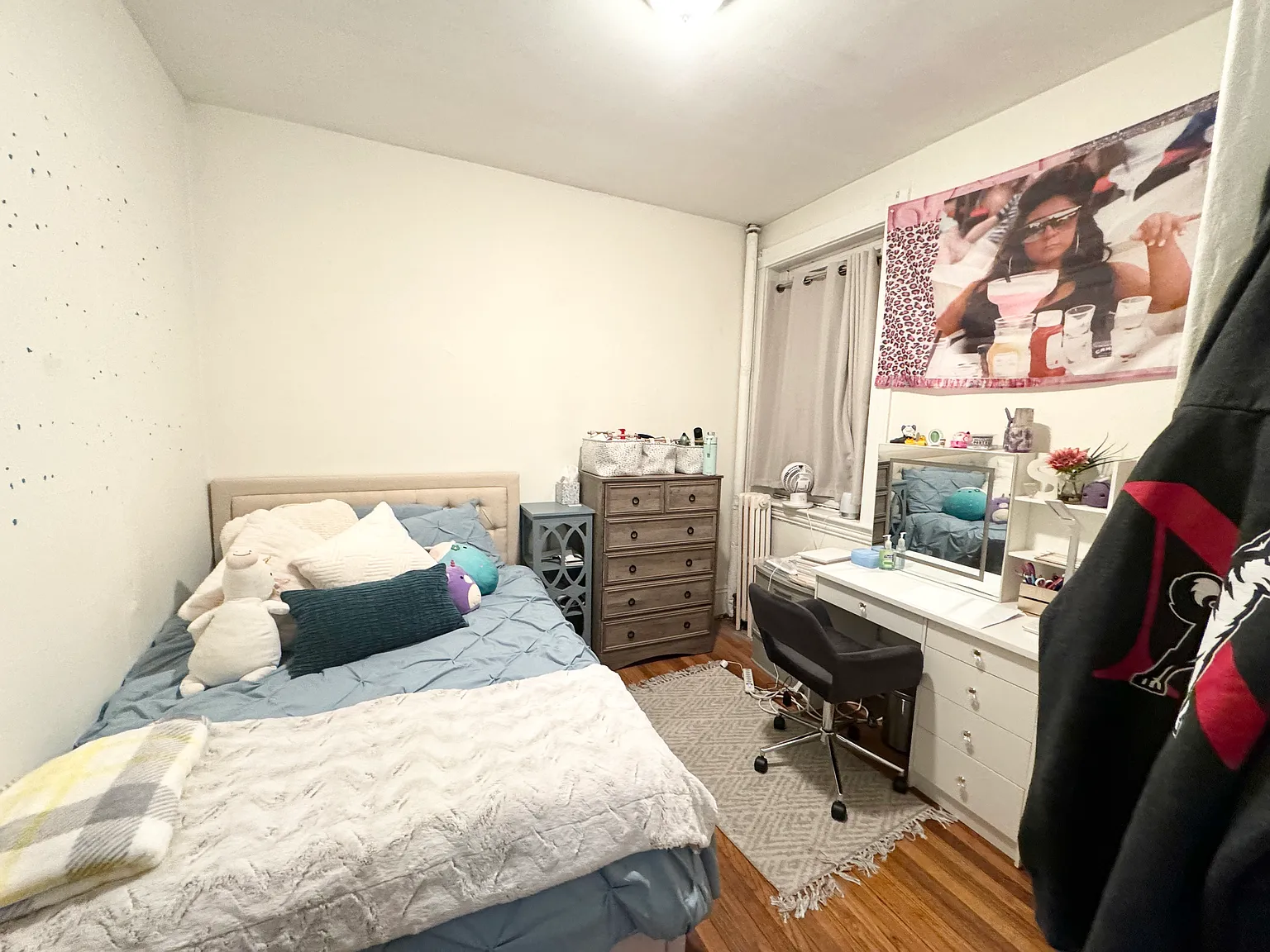 4 bed, 1200 sqft, $7,000 — Photo 4