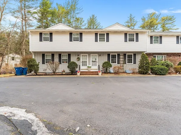 104 Newcomb St APT B, Norton, MA 02766