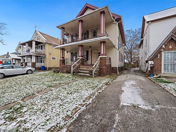 3rd image of 2041 W 91st St