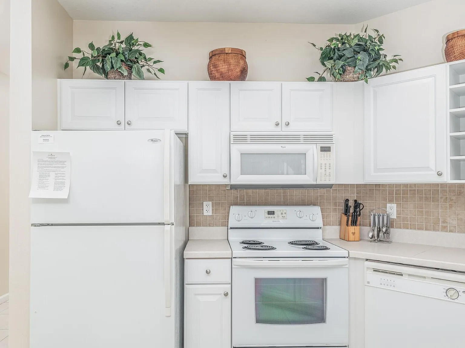 1 bed, 1.5 bath, 900 sqft, $1,750 — Photo 3