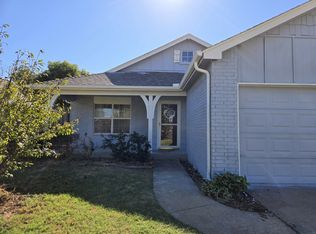 4012 W 103rd Pl S, Jenks, OK 74037