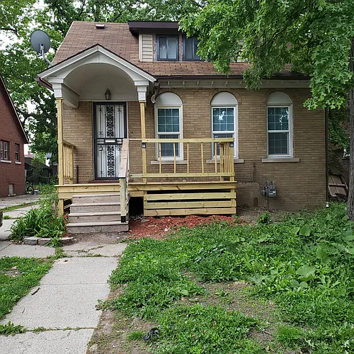 5077 Berkshire St Photo 1