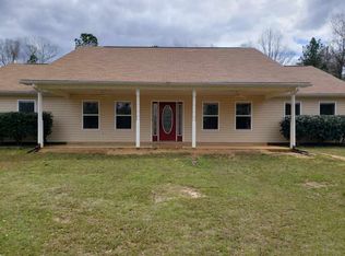 12662 Warm Springs Rd, Ellerslie, GA 31807