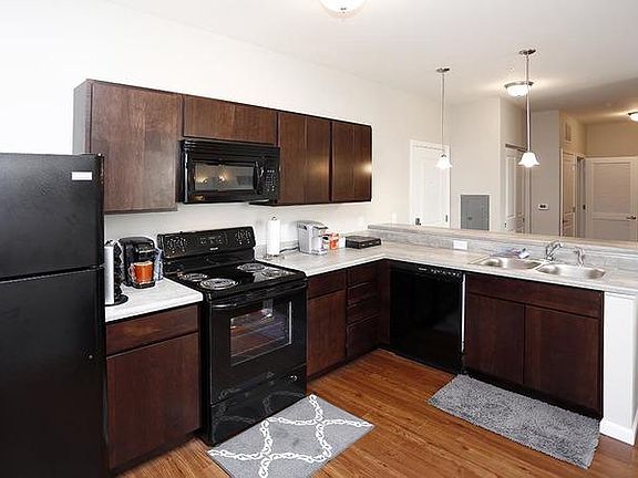 3rd image of 1717 W 10th St #623-A