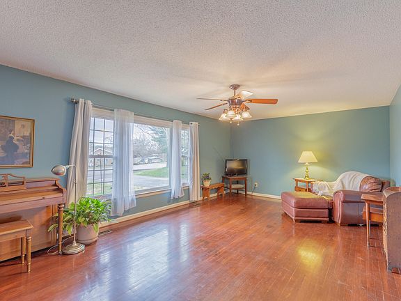 5th image of 9309 Dividing Ridge Rd