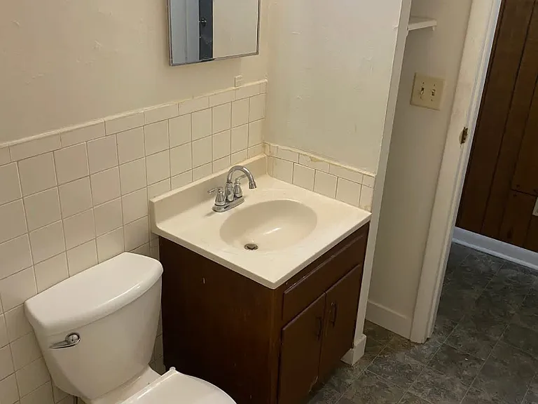 1890 S Walnut St #16 — Photo 9