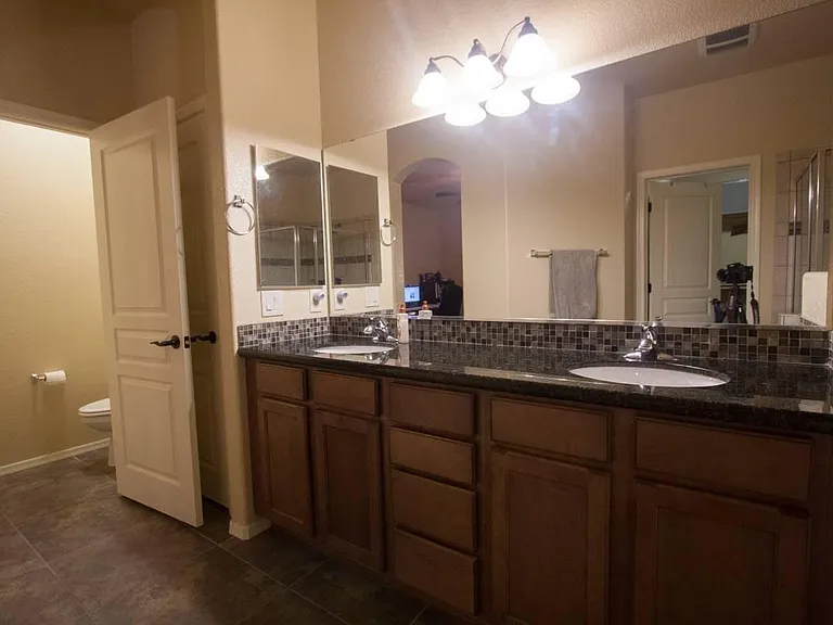 Bathroom, HIs/Her Sink
