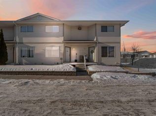 Grove Estates, Spruce Grove, AB T7X 4J9