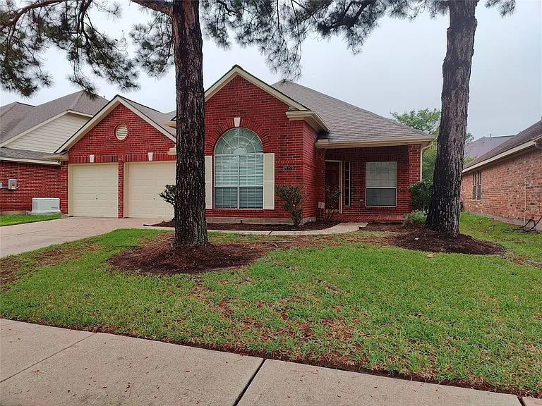 7127 Bristol Ridge Dr — Photo 1